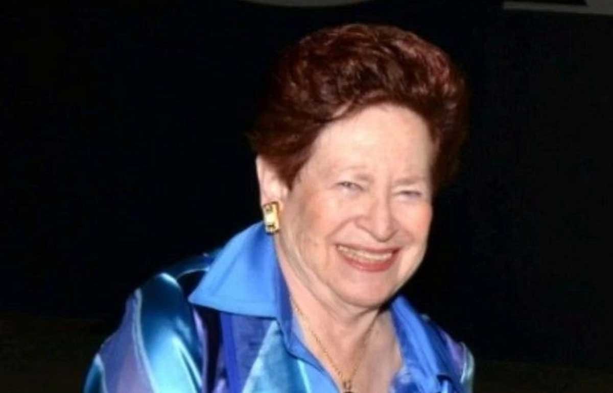 Teresa Muchnik Rosenblum