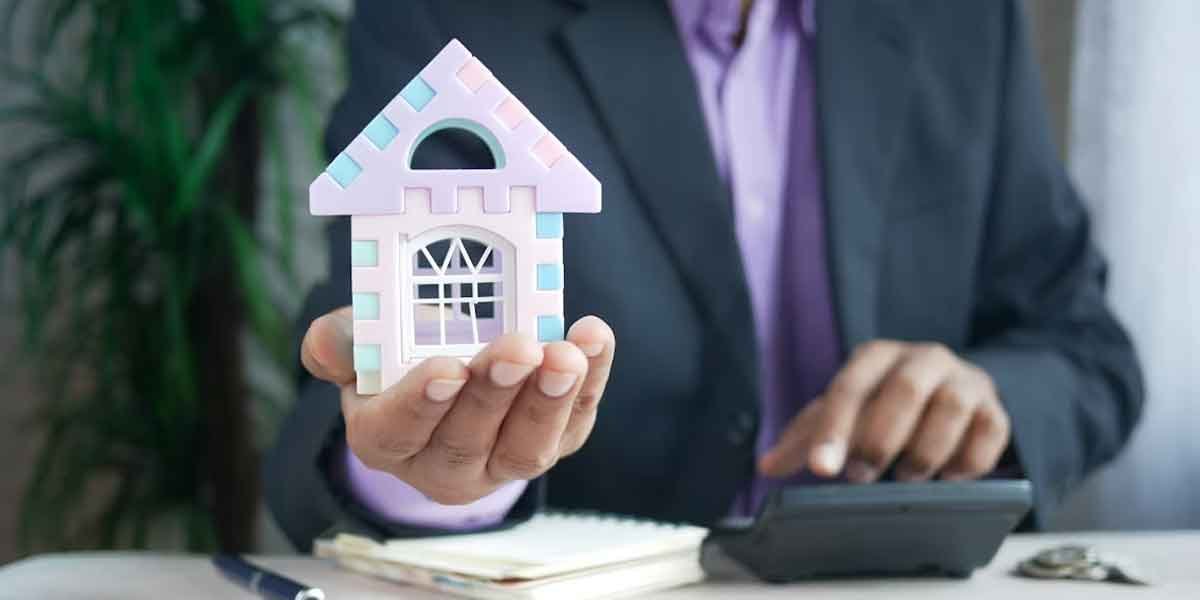 How Professionals Help Maximize Real Estate Returns