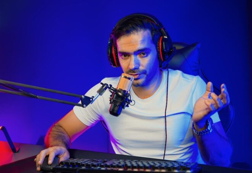 beyond-clear-voice-how-gaming-microphones-shape-mo-1